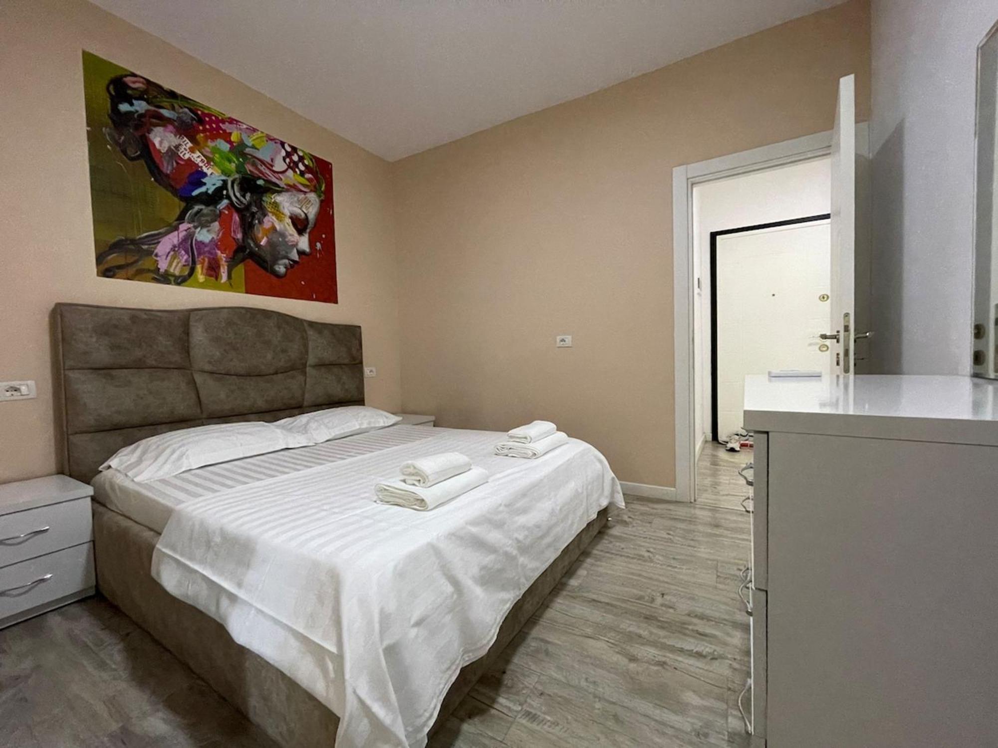 Boutique 3 - Cozy 1-bedroom Appartement Tirana